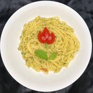 とある酒屋さんの人気メニュー「セロリのパスタ」